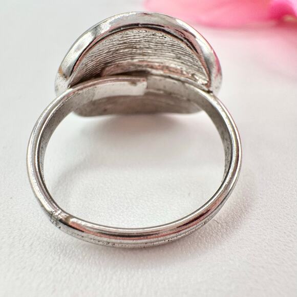 Vintage Sarah Coventry Guilloche Purple Flower Adjustable Ring Floral Romantic - Picture 4 of 9